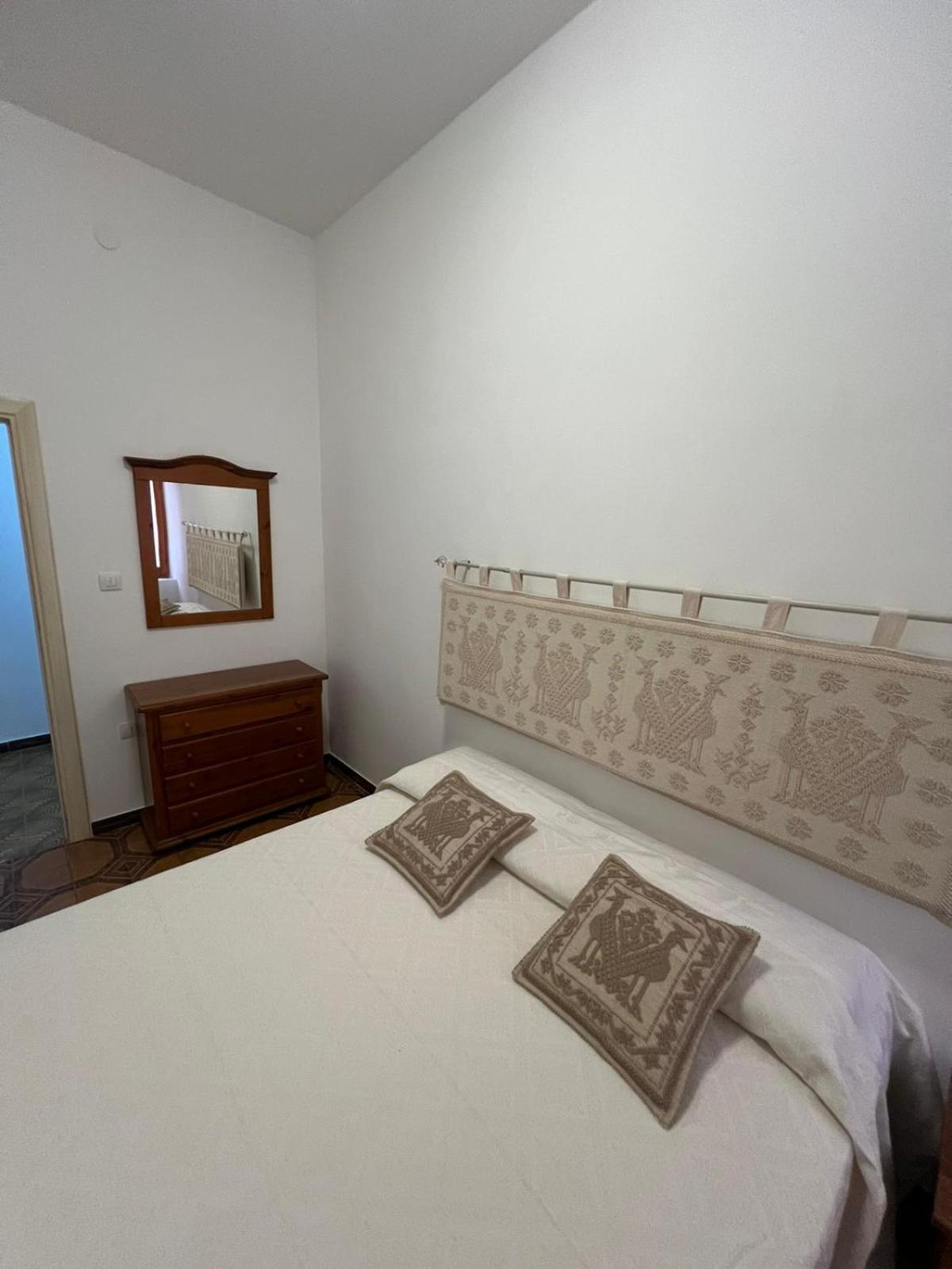 B&B Via Dei Mille Castelsardo Ngoại thất bức ảnh