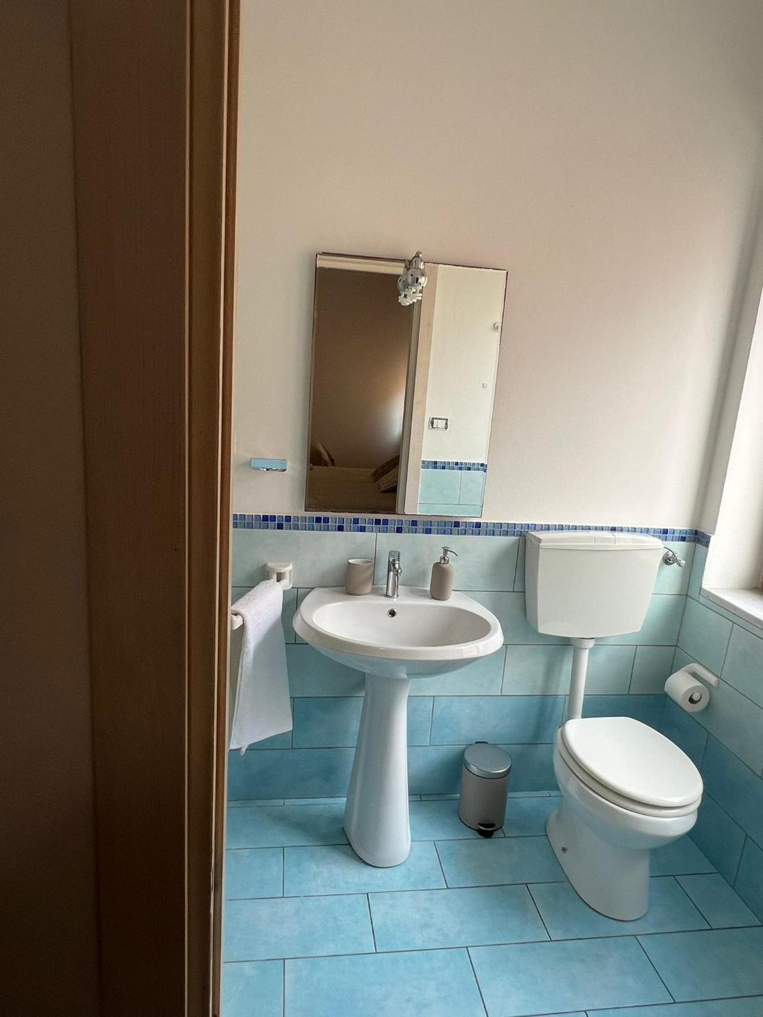 B&B Via Dei Mille Castelsardo Ngoại thất bức ảnh
