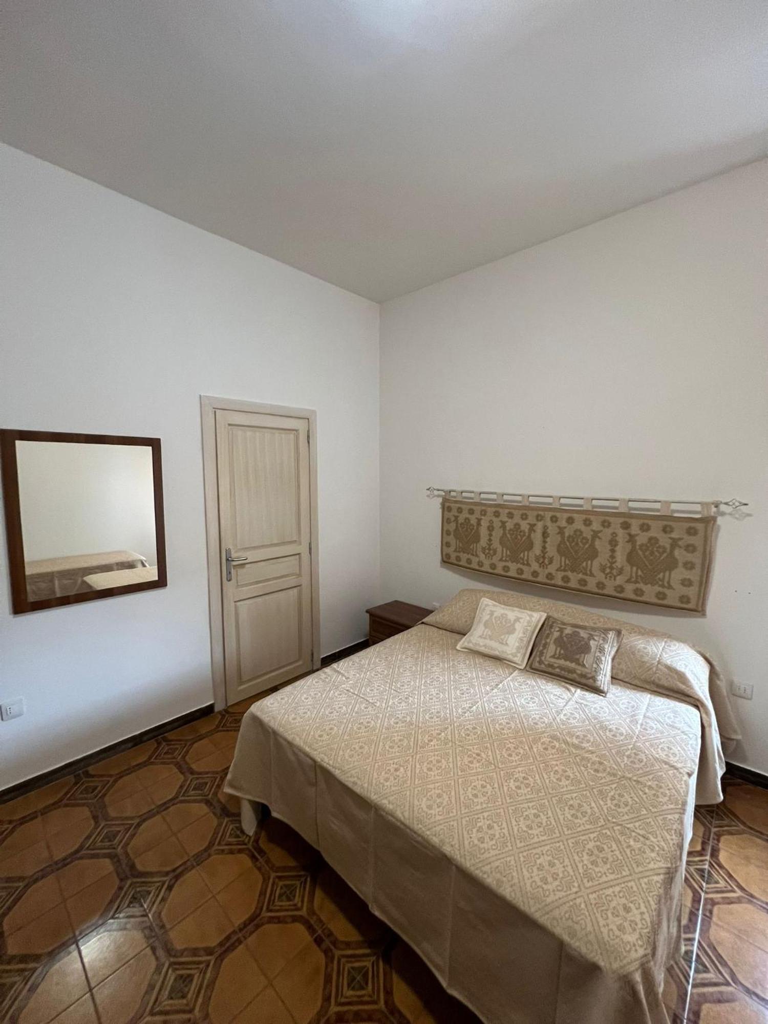 B&B Via Dei Mille Castelsardo Ngoại thất bức ảnh