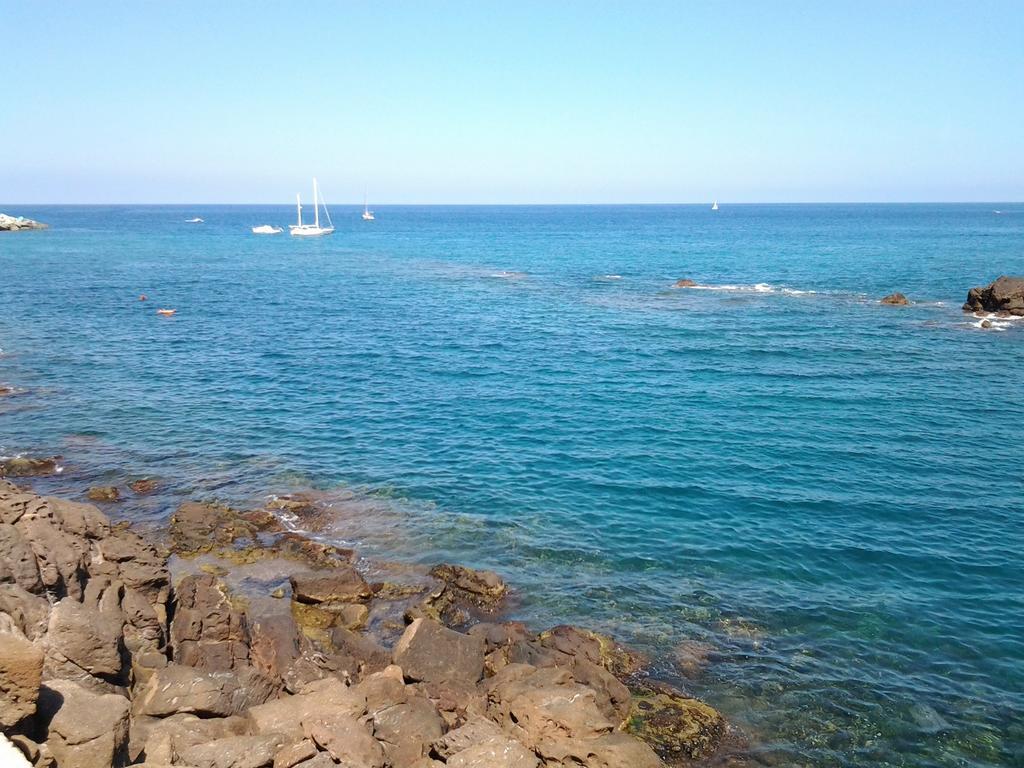 B&B Via Dei Mille Castelsardo Ngoại thất bức ảnh