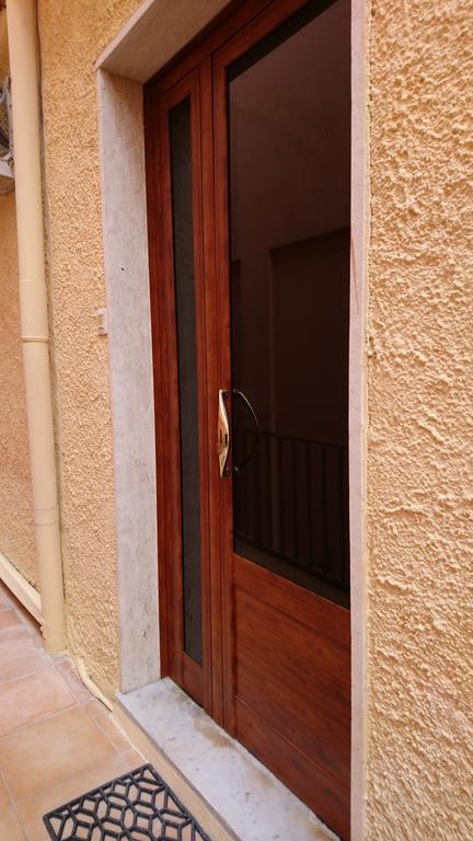 B&B Via Dei Mille Castelsardo Ngoại thất bức ảnh