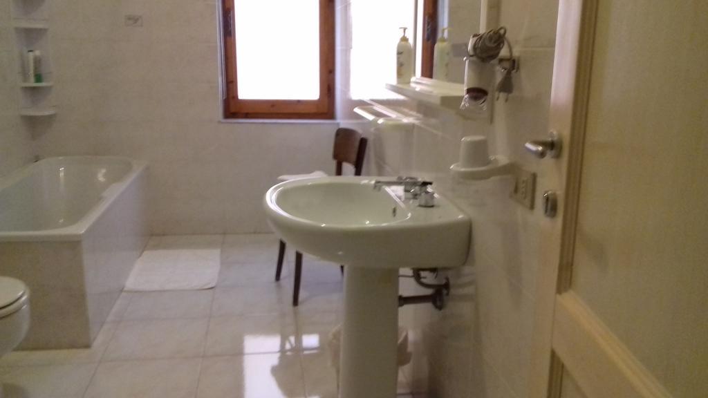 B&B Via Dei Mille Castelsardo Ngoại thất bức ảnh